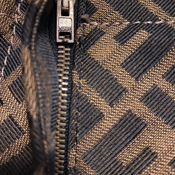 **SOLD** Authentic Fendi Zucca Womens vintage pants - Picture 7 of 7